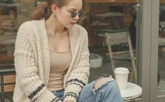 美国女歌手以尿洗脸视频